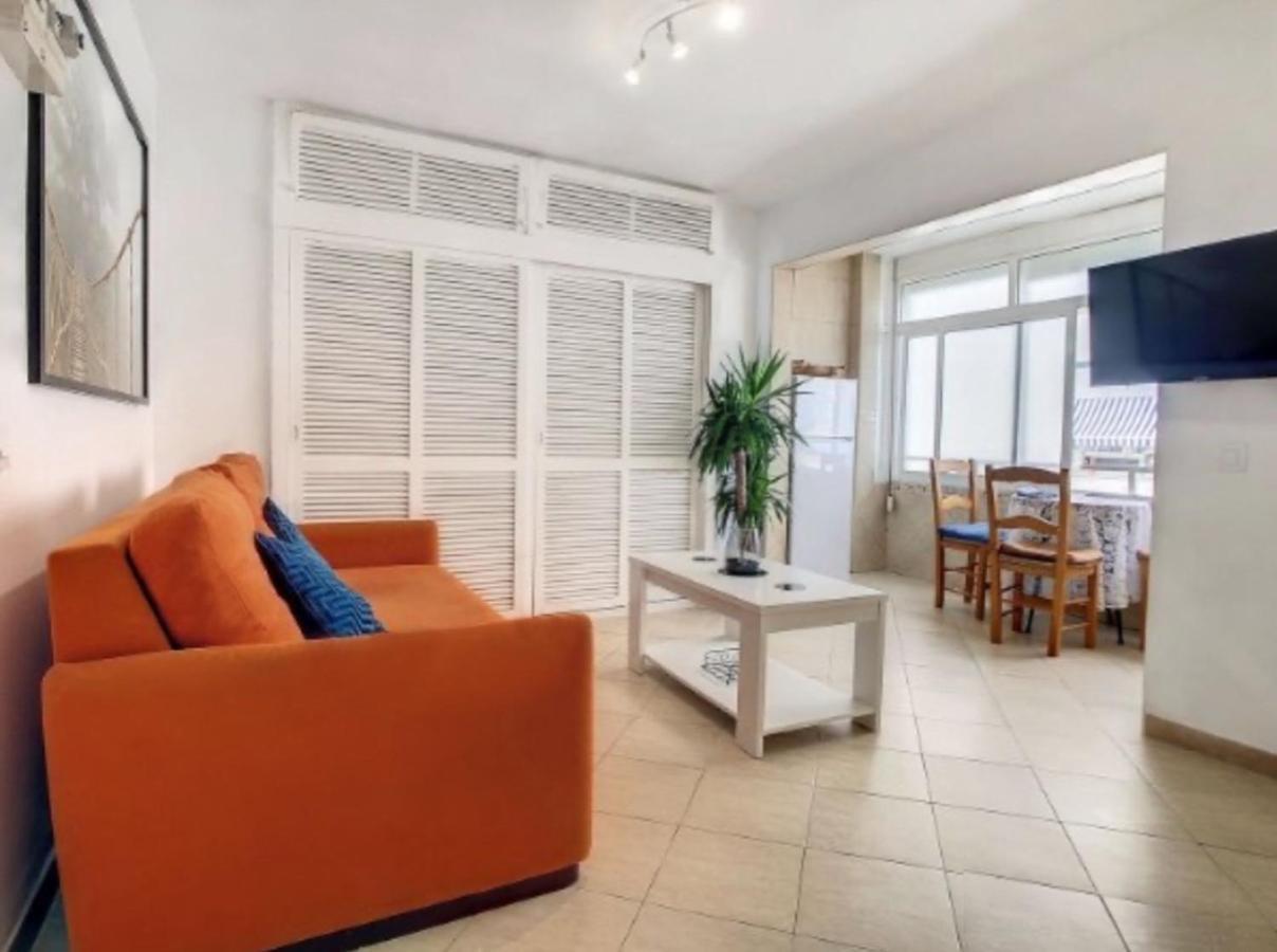 Urban&Vacay! Suite - Torremolinos City Centre Exterior photo